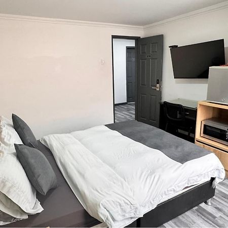 Hotel Fenix Real โบโกตา ภายนอก รูปภาพ